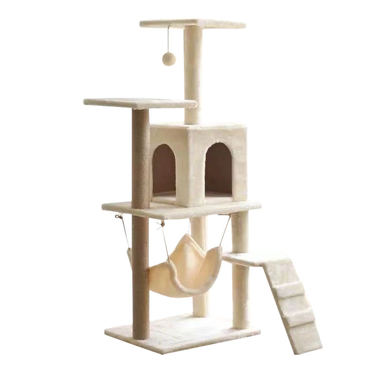 Ordinary Cat Clambing Tree XSTS-0074