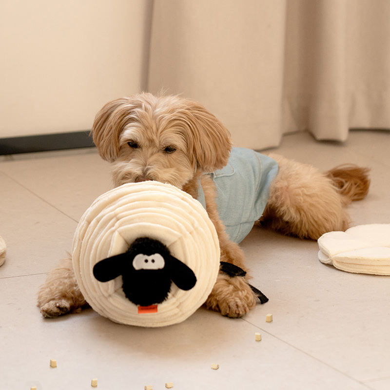 Sheep Shaped Pet Sniffing Toys XSCT-0008
