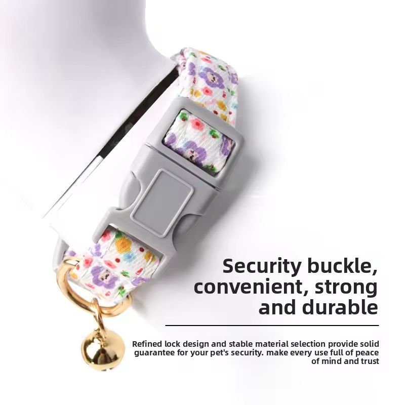 Fashionable Dog Collar XSCO-0011